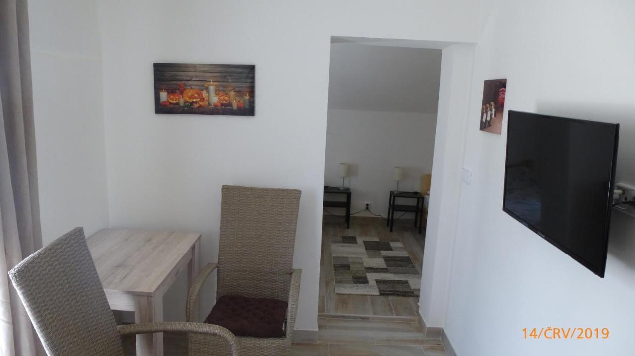 Penzion Sklář Nový Bor Exterior foto