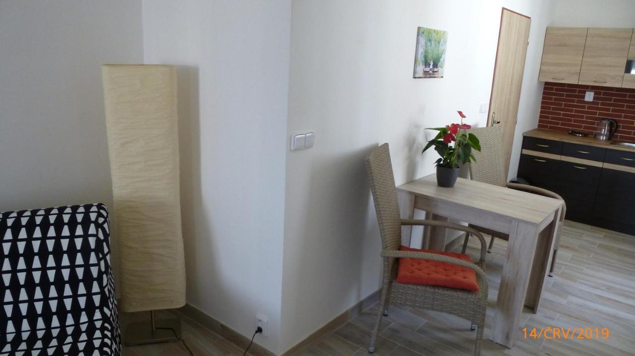 Penzion Sklář Nový Bor Exterior foto